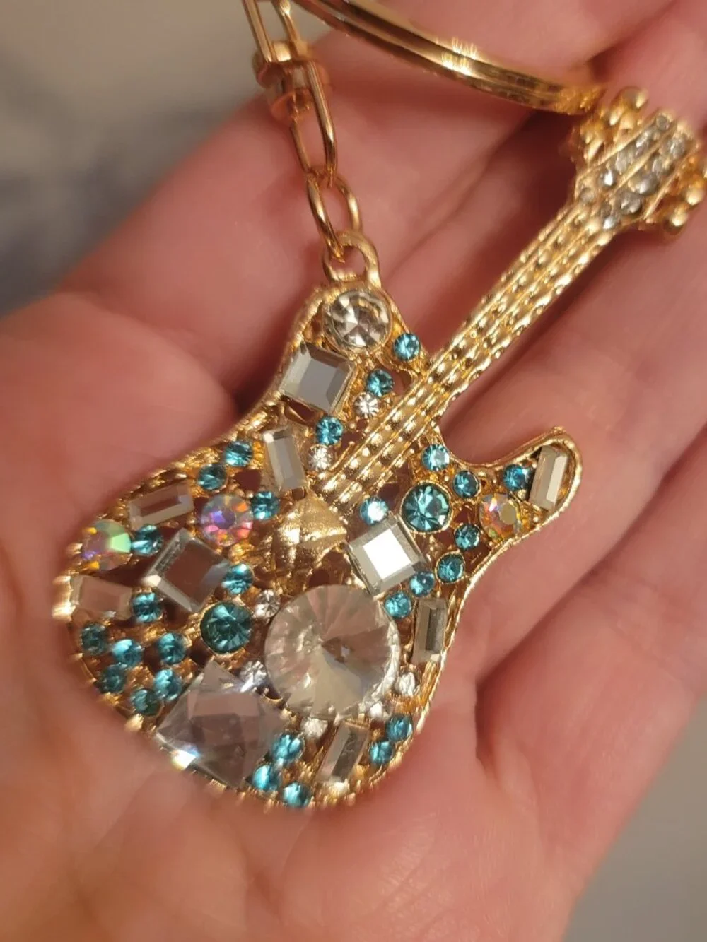 Rhinestone Keychain Ring Purse Guitar Charm. Blue. Brand new.
